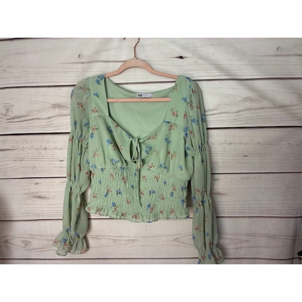 SO Goods‎ For Life Sage Green Floral Smocked Long Sleeve Crop Top Blouse XL